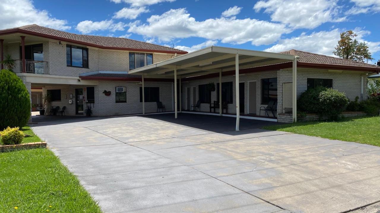 Sapphire City Motor Inn Inverell Eksteriør billede