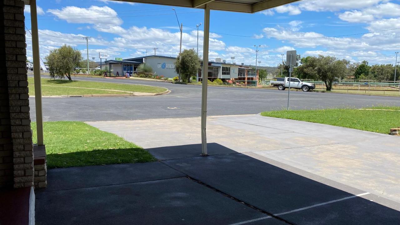 Sapphire City Motor Inn Inverell Eksteriør billede