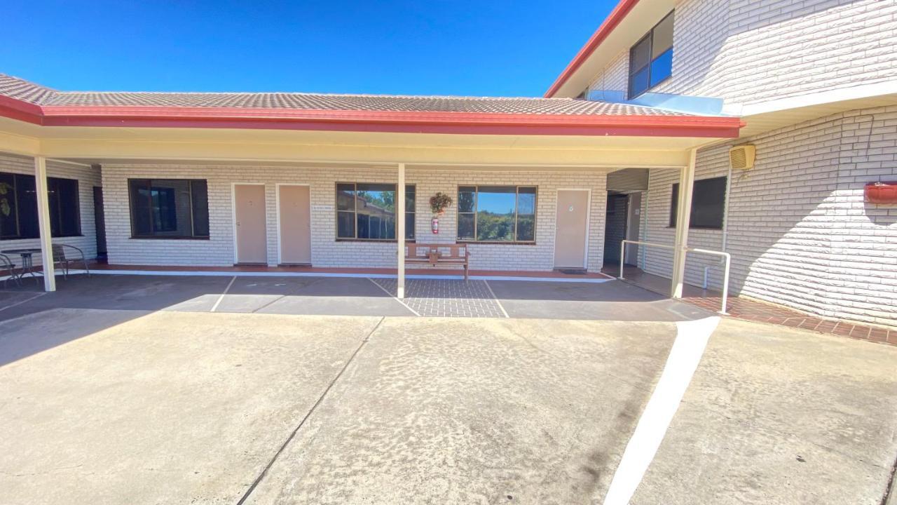 Sapphire City Motor Inn Inverell Eksteriør billede