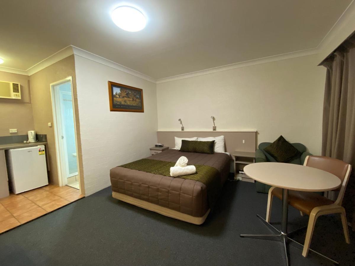 Sapphire City Motor Inn Inverell Eksteriør billede
