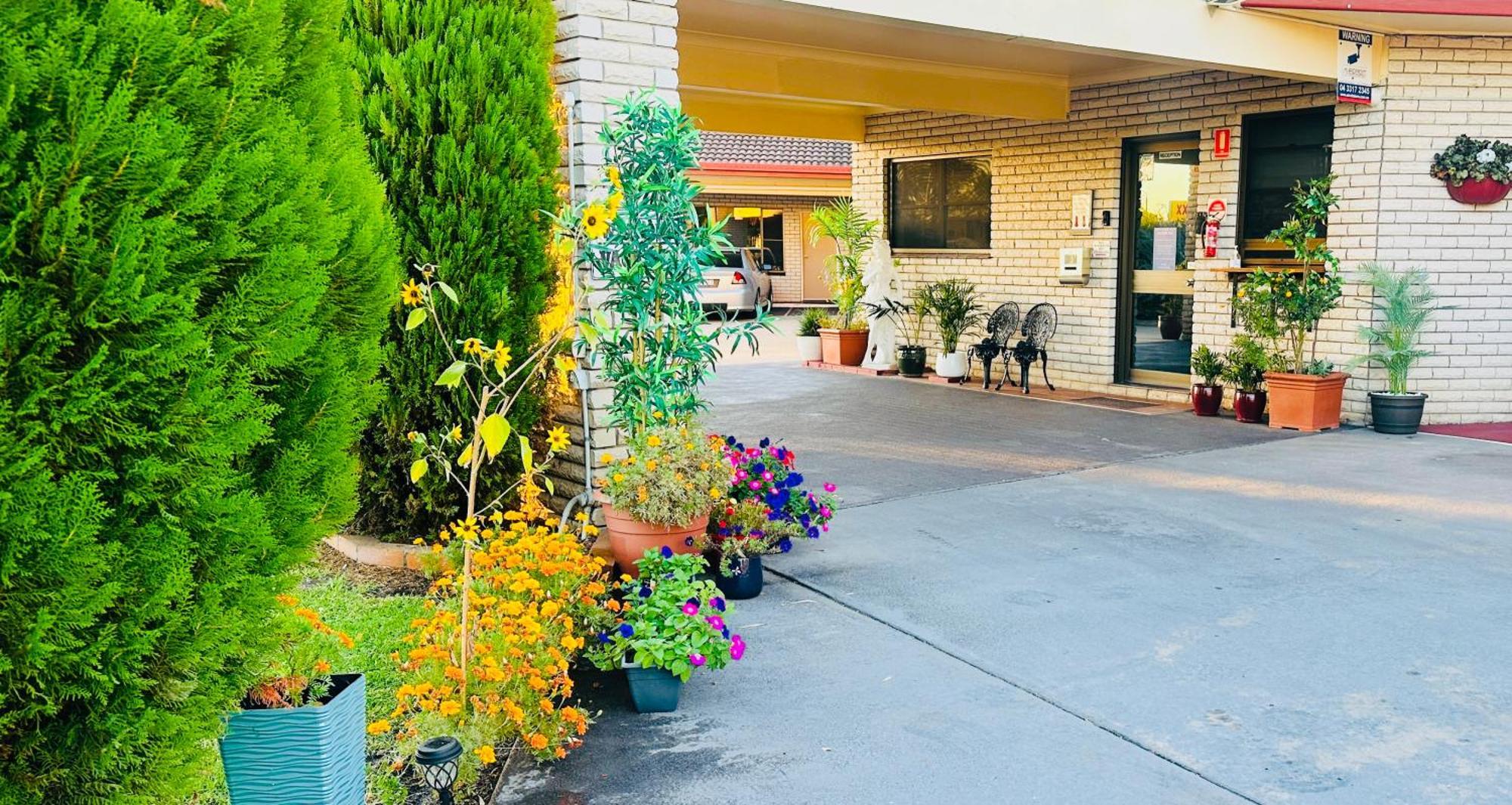 Sapphire City Motor Inn Inverell Eksteriør billede